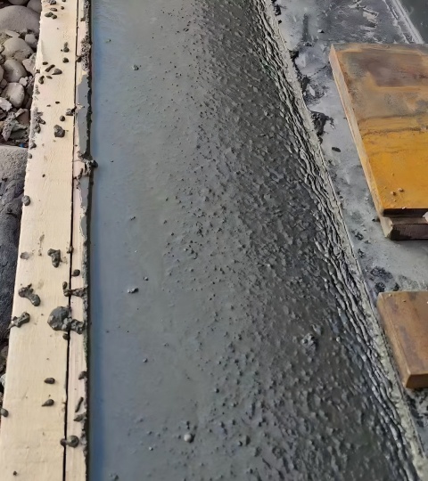 鸡冠环氧砂浆的特点及施工流程​